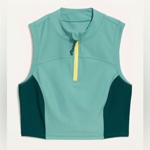 Old Navy English Ivy PowerSoft 1/2-Zip Sleeveless Cropped Top M green